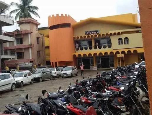 Aroma Theatre Palakkad: Address, Show Timings, Ticket Price & Seating Guide
