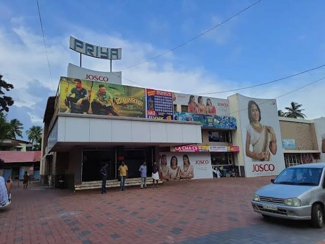 Priyadarshini Theatre Palakkad: Address, Show Timings, Ticket Price & Seating Guide